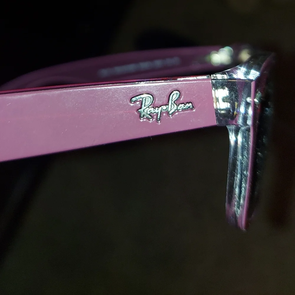Ray-Ban Wayfarer Burgundy Sunglasses - Picture 6 of 6